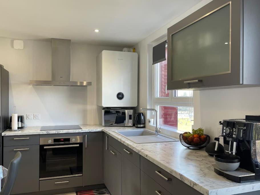 Appartement T3 En Centre-Ville De Thonon-Les-Bains Exteriör bild